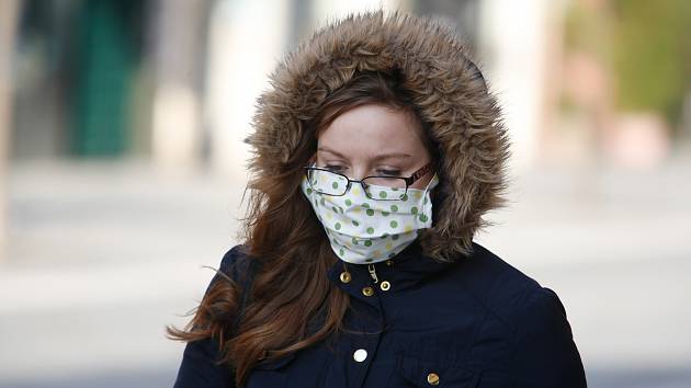 Roušky potřebným v Ledči nad Sázavou zajistí Barborka